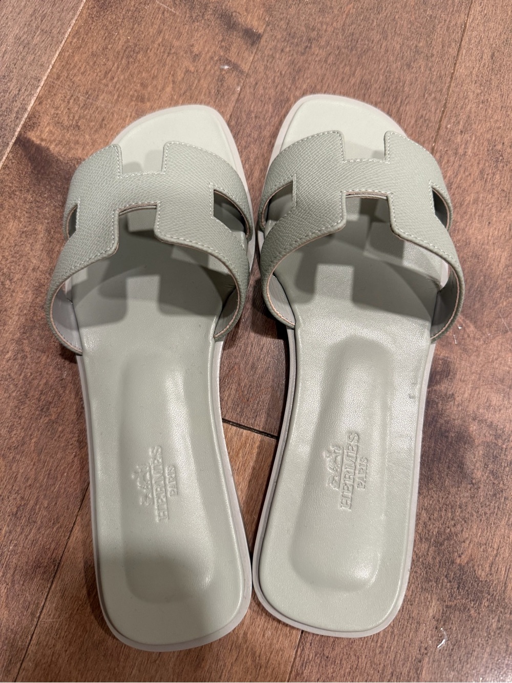 Hermes Oran Sandals sz 39 - Picture 2 of 5
